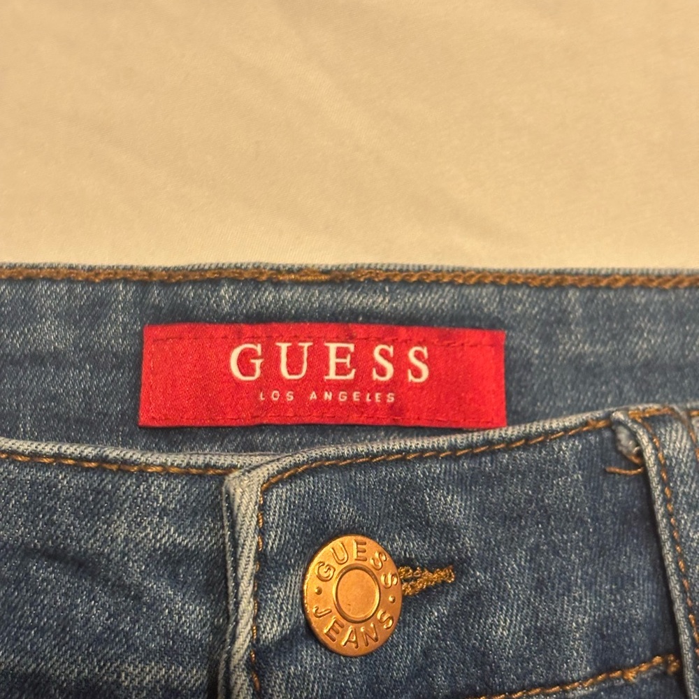 USED!!!Guess Jeans